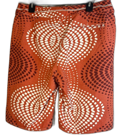 Relax Tommy Bahama burnt orange Patterned Men's Board Shorts size 34 - Picture 4 of 7